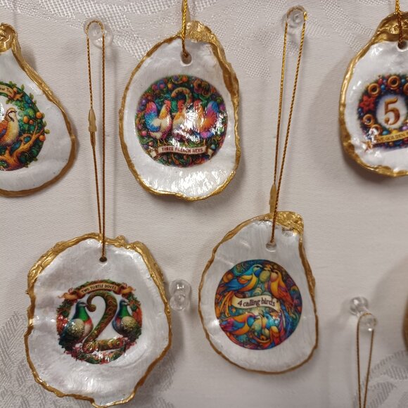 Glorious Gold #4 12 Days of Christmas Oyster Shell Ornaments + 2 Bonus Ornaments - Picture 2 of 12